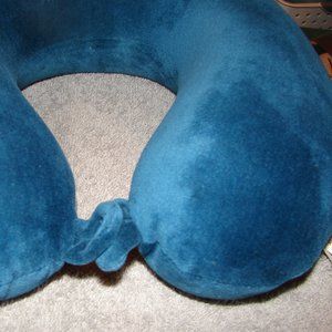 "2537" Blue neck foam